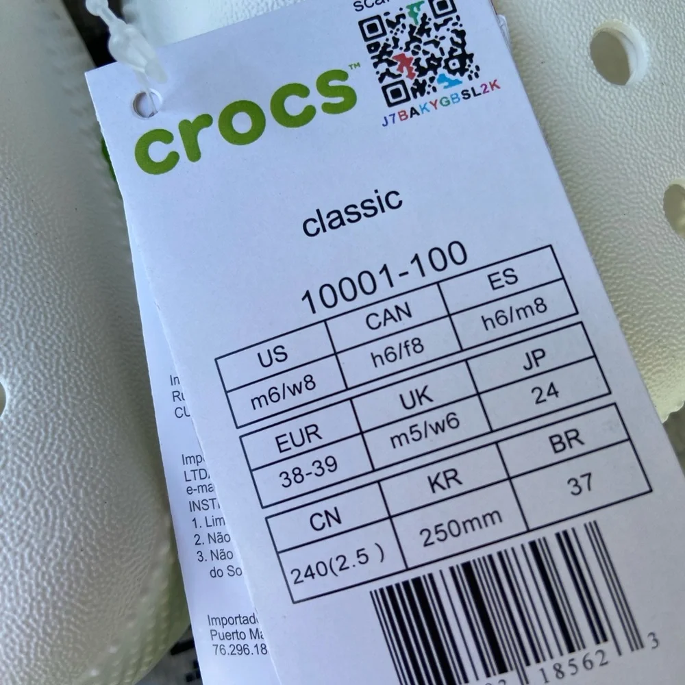 Crocs Unisex Adult Classic Slip On White Sandals M6/W8